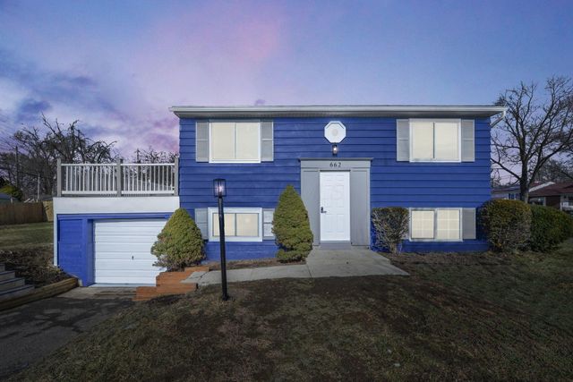 662 Bartfield Drive, Columbus, OH 43207