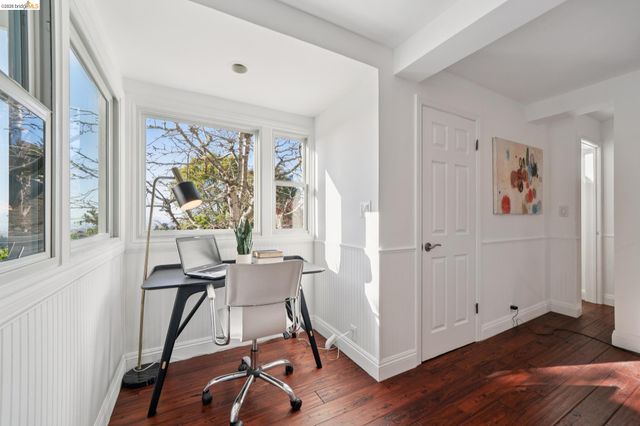 6411 Snake Road, Oakland, CA 94611