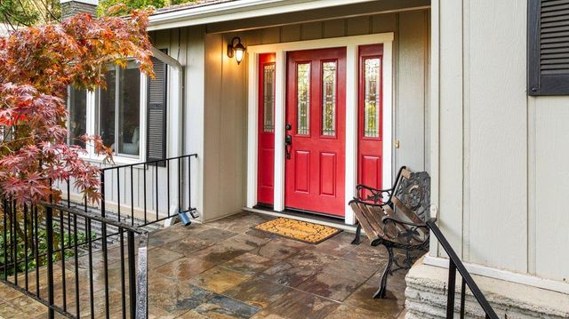 11279 Marjon, Nevada City, CA 95959