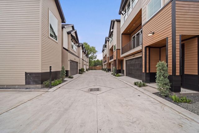 4430 Providence Street B, Houston, TX 77020