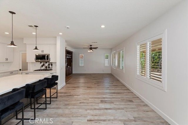 27792 Carlton Oaks Street, Murrieta, CA 92562