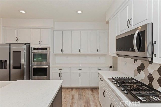 27792 Carlton Oaks Street, Murrieta, CA 92562