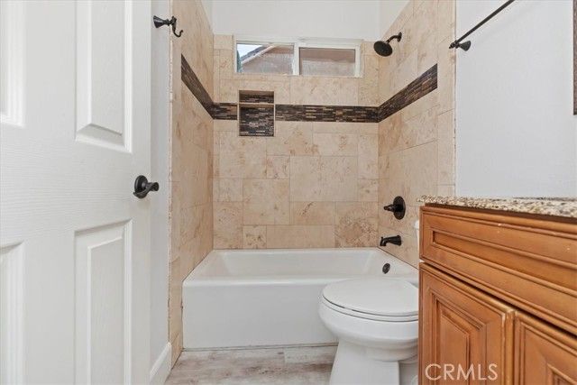 27792 Carlton Oaks Street, Murrieta, CA 92562