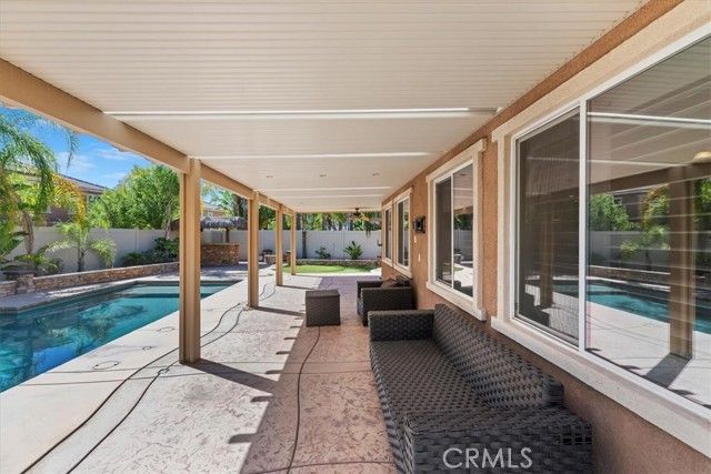 27792 Carlton Oaks Street, Murrieta, CA 92562