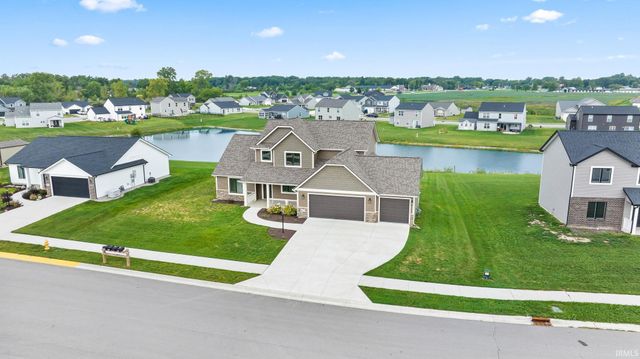 2112 Custer Drive, Garrett, IN 46738