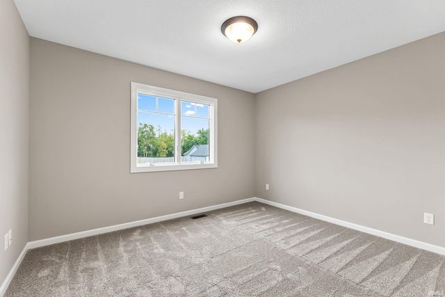 2112 Custer Drive, Garrett, IN 46738