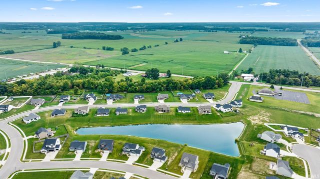 2112 Custer Drive, Garrett, IN 46738