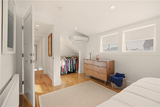 59 Houston Avenue, Newport, RI 02840