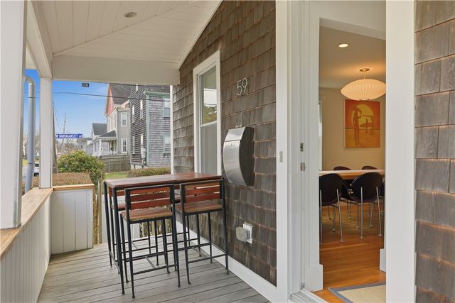 59 Houston Avenue, Newport, RI 02840