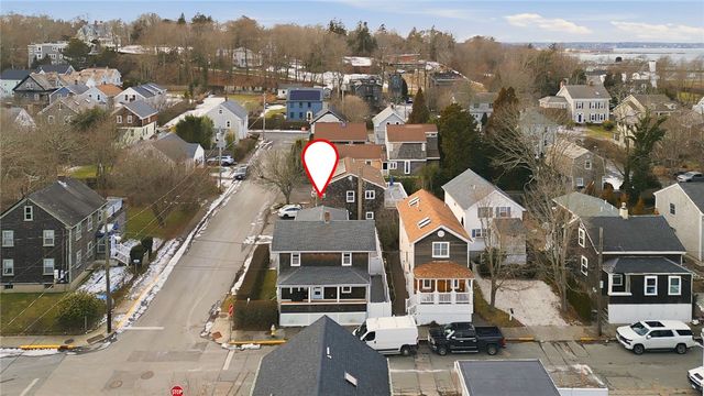 59 Houston Avenue, Newport, RI 02840