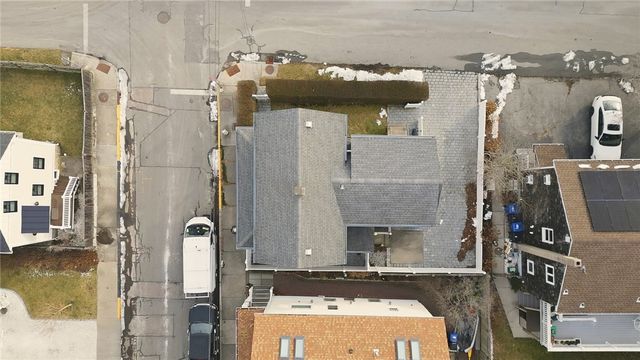 59 Houston Avenue, Newport, RI 02840