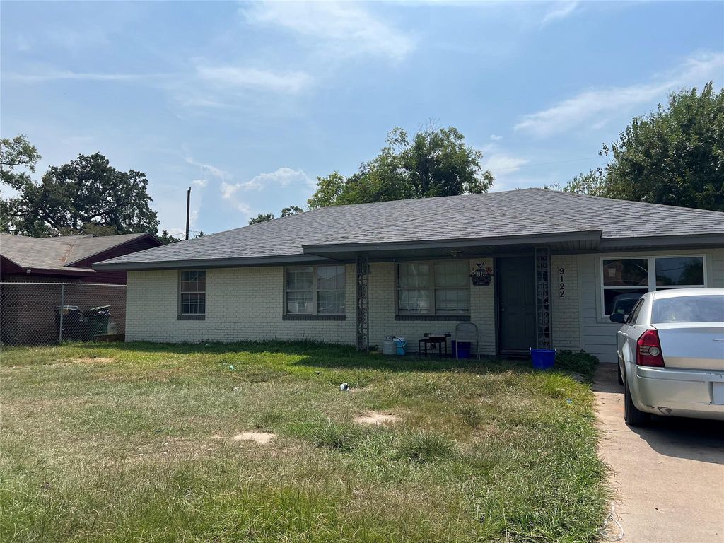 9122 Laura Koppe Rd, Houston, TX 77078