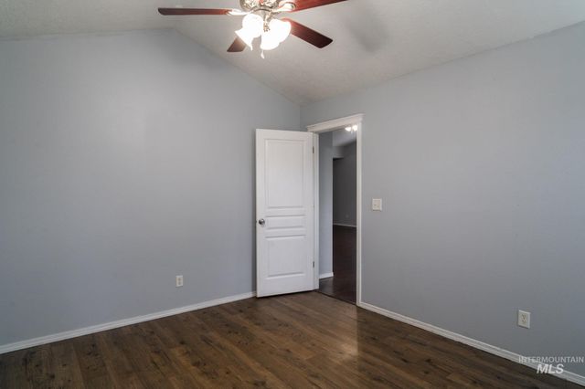 4719 Kadie St, Caldwell, ID 83607
