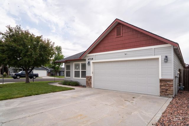4719 Kadie St, Caldwell, ID 83607