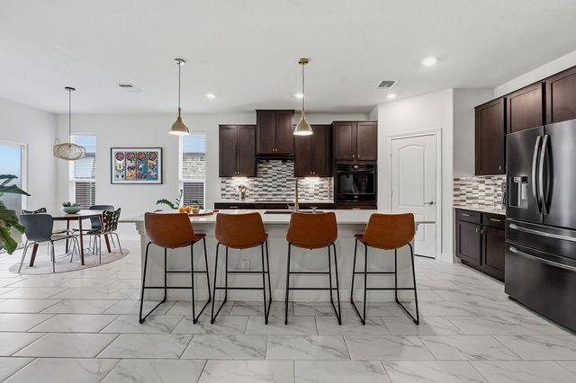 1617 Quynn LN, Leander, TX 78641
