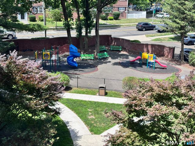 91 Strawberry Hill Avenue 425, Stamford, CT 06902