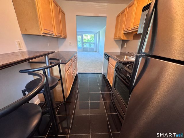 91 Strawberry Hill Avenue 425, Stamford, CT 06902