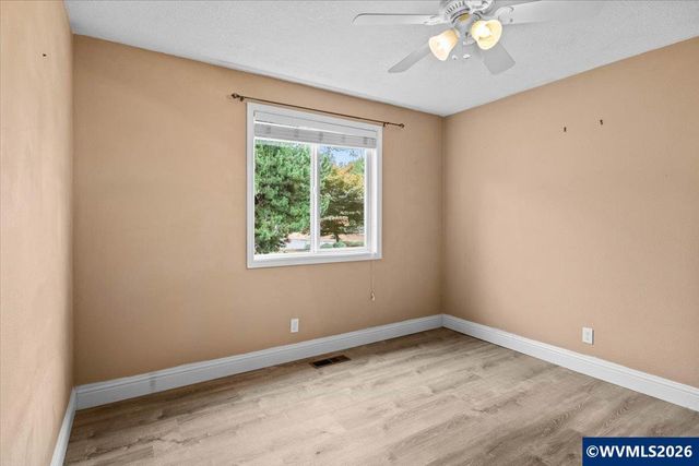 4675 Princess Ct NE, Salem, OR 97305