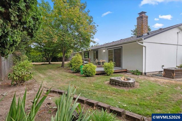 4675 Princess Ct NE, Salem, OR 97305