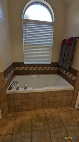 1301 Girard Street, San Marcos, TX 78666