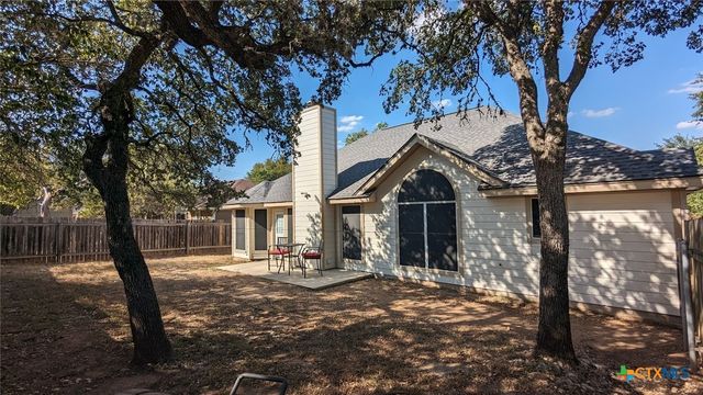 1301 Girard Street, San Marcos, TX 78666
