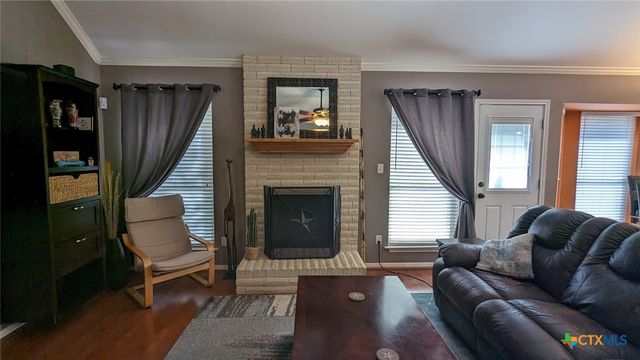 1301 Girard Street, San Marcos, TX 78666