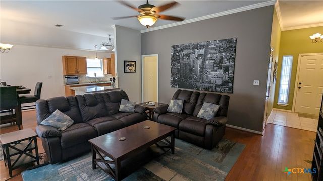 1301 Girard Street, San Marcos, TX 78666