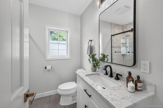 111 Altamont Avenue, Sea Cliff, NY 11579