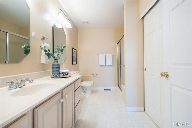 13114 Walden Woods Court, Chesterfield, MO 63146