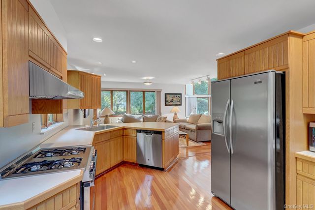64 Fort Salonga Road, Northport, NY 11768