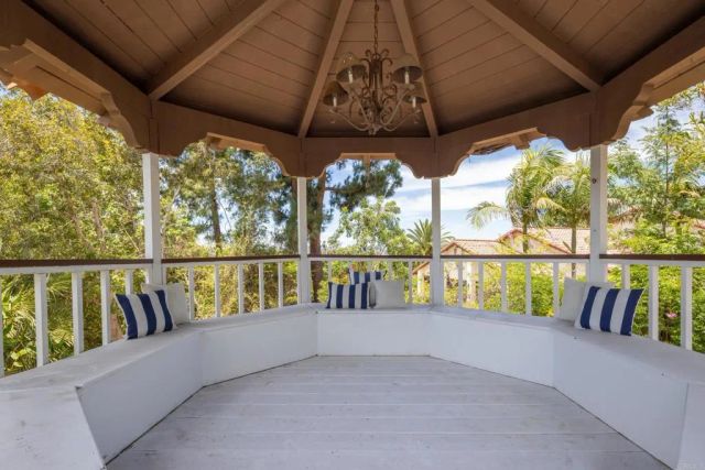 18714 Bernardo Trails Drive, San Diego, CA 92128