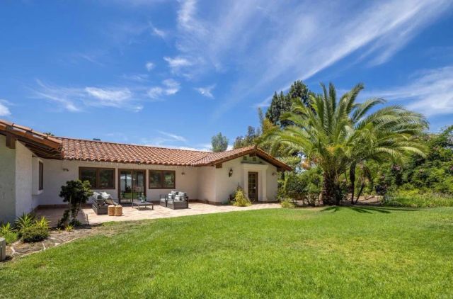 18714 Bernardo Trails Drive, San Diego, CA 92128
