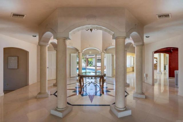 18714 Bernardo Trails Drive, San Diego, CA 92128