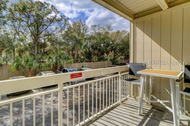 4 Forest Beach Drive N, N 107, Hilton Head Island, SC 29928