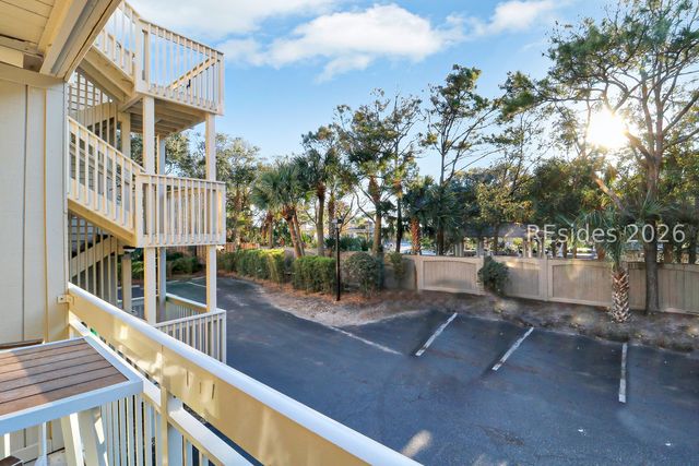 4 Forest Beach Drive N, N 107, Hilton Head Island, SC 29928