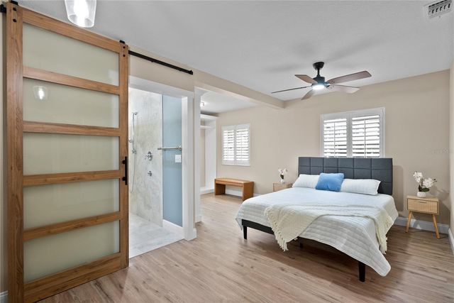 2712 S CRYSTAL LAKE DRIVE, Orlando, FL 32806