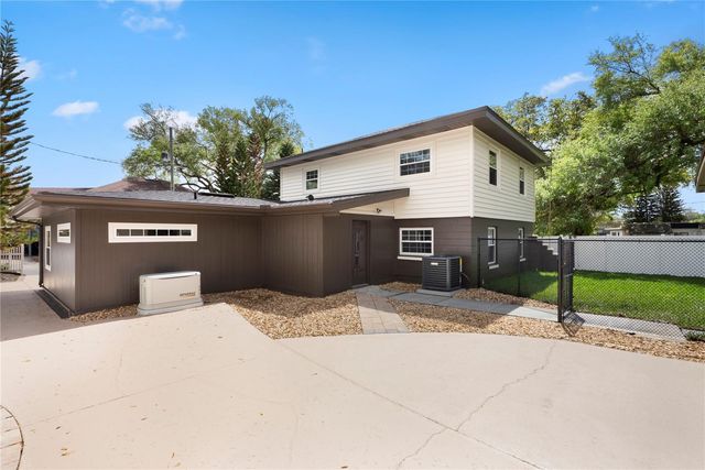 2712 S CRYSTAL LAKE DRIVE, Orlando, FL 32806