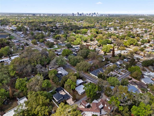 2712 S CRYSTAL LAKE DRIVE, Orlando, FL 32806