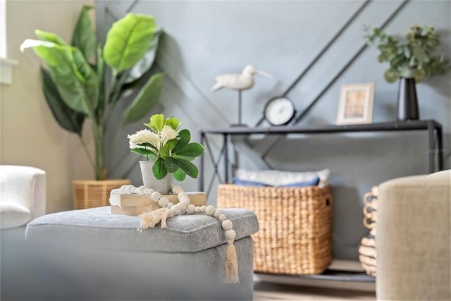 2712 S CRYSTAL LAKE DRIVE, Orlando, FL 32806