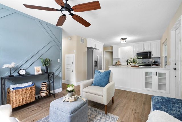 2712 S CRYSTAL LAKE DRIVE, Orlando, FL 32806