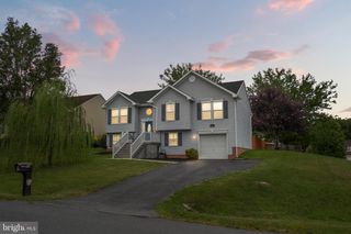 10 QUALITY TER, Martinsburg, WV 25403