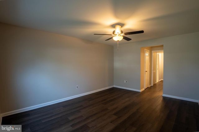 669-A ROSE HOLLOW DR, Yardley, PA 19067