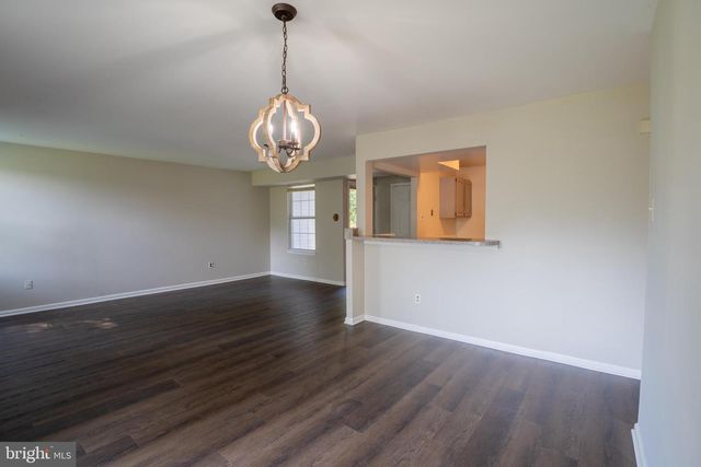 669-A ROSE HOLLOW DR, Yardley, PA 19067