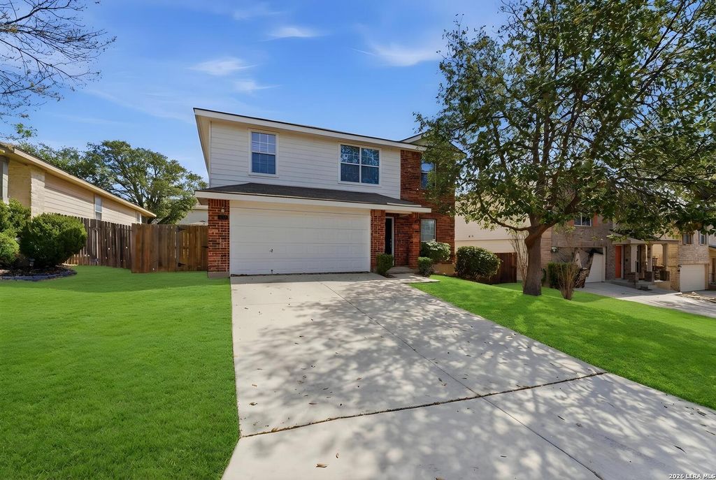 1754 Barking Wolf, San Antonio, TX 78245