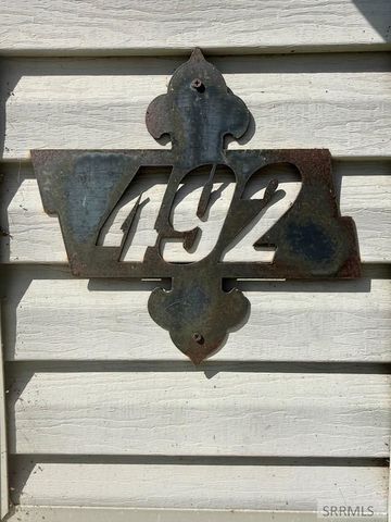 492 Gwen Loop, Blackfoot, ID 83221