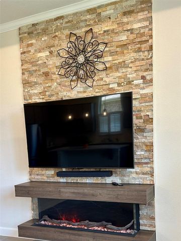 223 Spotted Saddle Court Court, The Woodlands, TX 77382