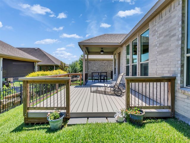 223 Spotted Saddle Court Court, The Woodlands, TX 77382