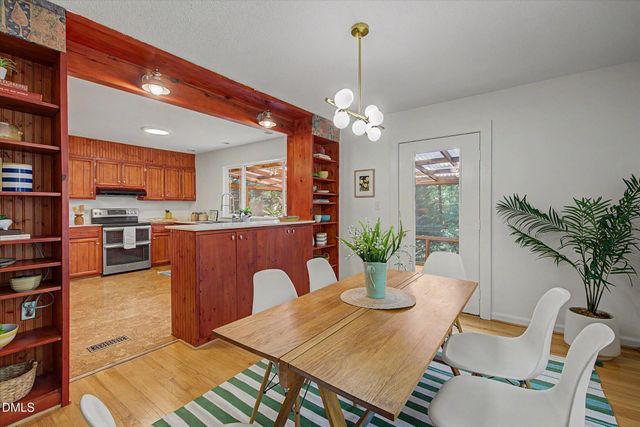 508 Yorktown Drive, Chapel Hill, NC 27516
