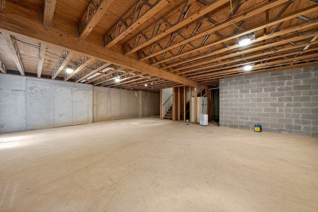 426 Northlake Drive, Cataula, GA 31804