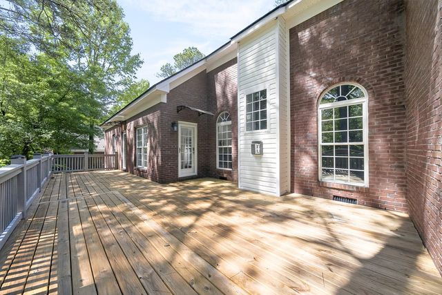 426 Northlake Drive, Cataula, GA 31804